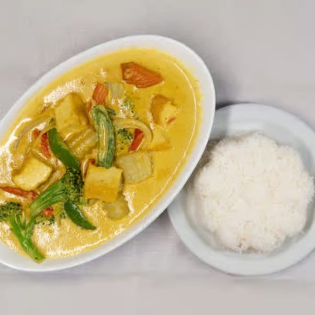 CU-3. Yellow Curry.