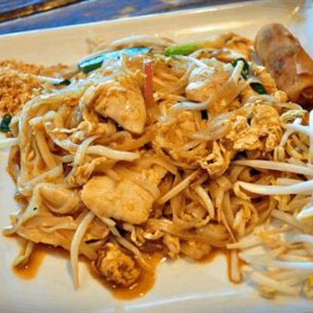 Lunch Pad Thai.
