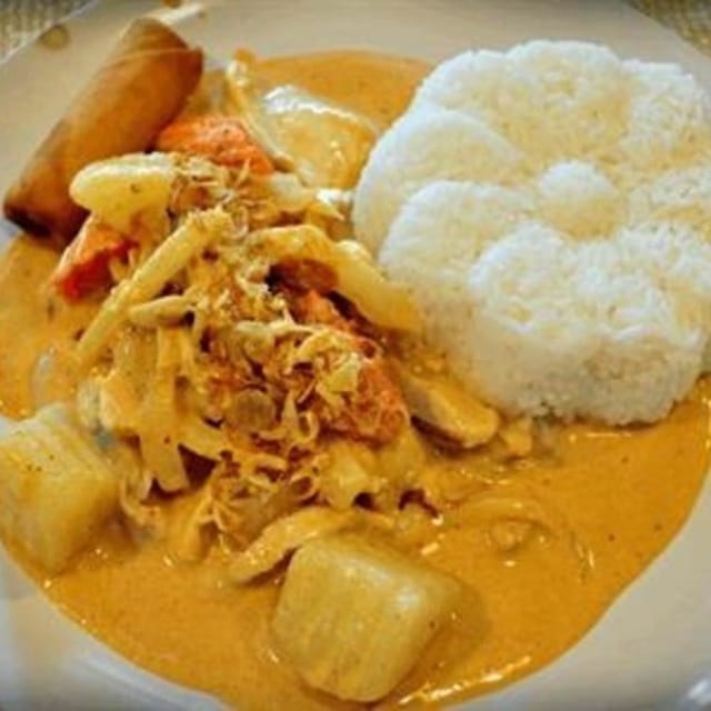 Lunch Mussamun Curry.